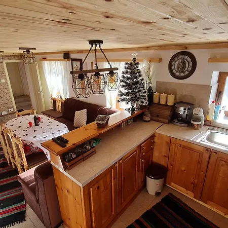 Vakantiehuis зора *